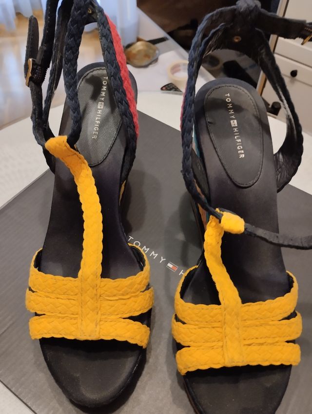 cuñas Tommy Hilfiger 