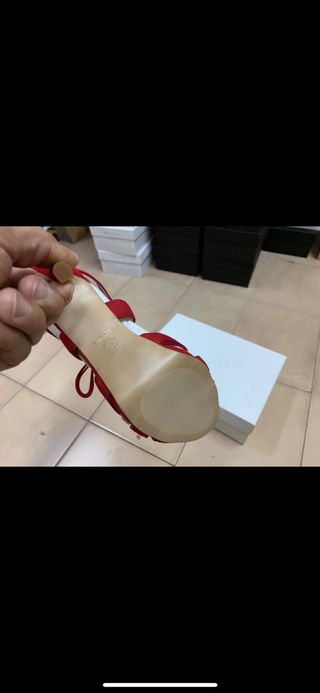 Sandalias en piel de calidad Lodi n 40 a estrenar