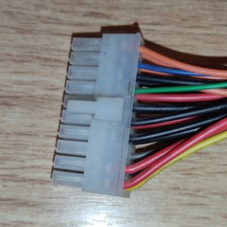 Fuente de alimentacion PC 300w