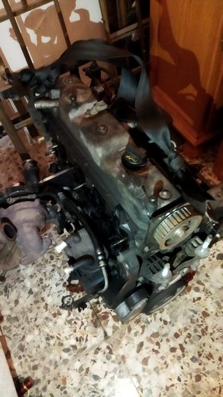 motor de Ford C-MAX 2006, 1800/125CV [PARA PIEZAS