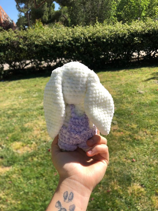 Amigurumi Bunny/Crochet conejo/Peluche conejo