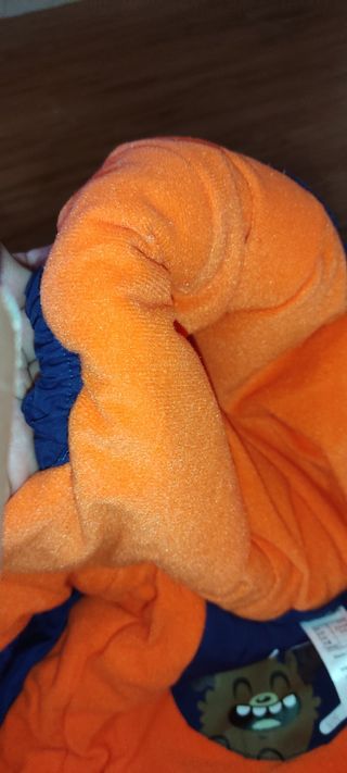 MONO Y GUANTES ESQUI Y NIEVE BEBÉ 9-12 meses