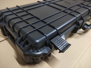 Maleta maletín con ruedas 135x41x16 (no Pelicase