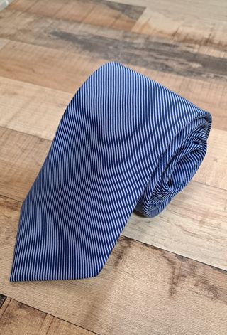 Corbata de rayas