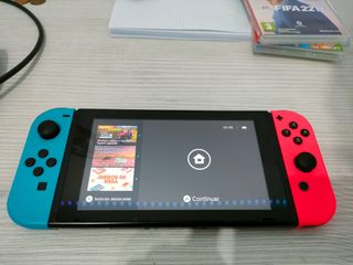 Nintendo Switch 2019,azul y rojo neón 