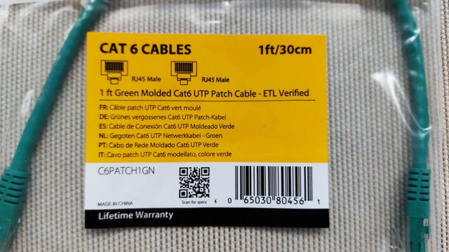 Cable de red RJ-45 UTP StarTech 0,3 m. CAT 6 verde