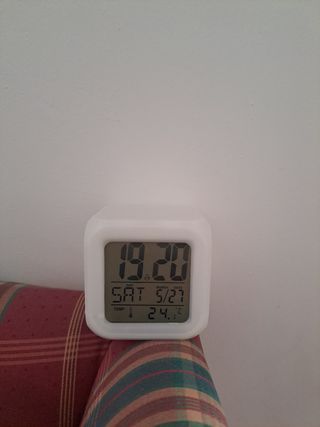 despertador como nuevo