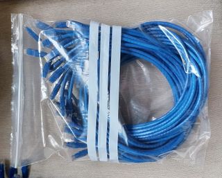 25 cables red RJ-45 UTP StarTech 1,2 m. CAT 6 azul