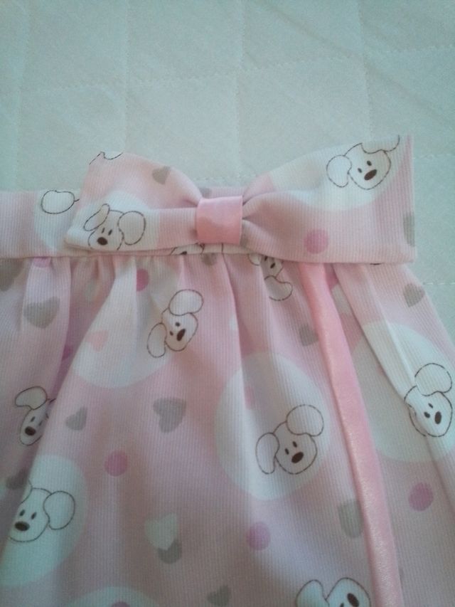 Faldón para niña recién nacida