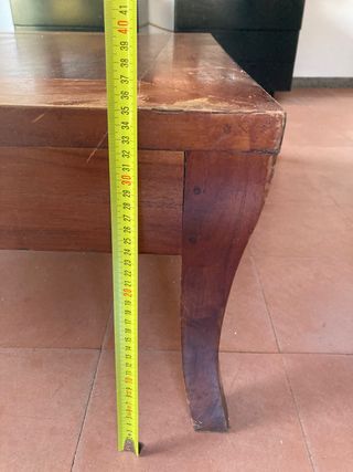 Mesa de madrra maciza/taula 