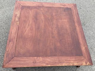 Mesa de madrra maciza/taula 