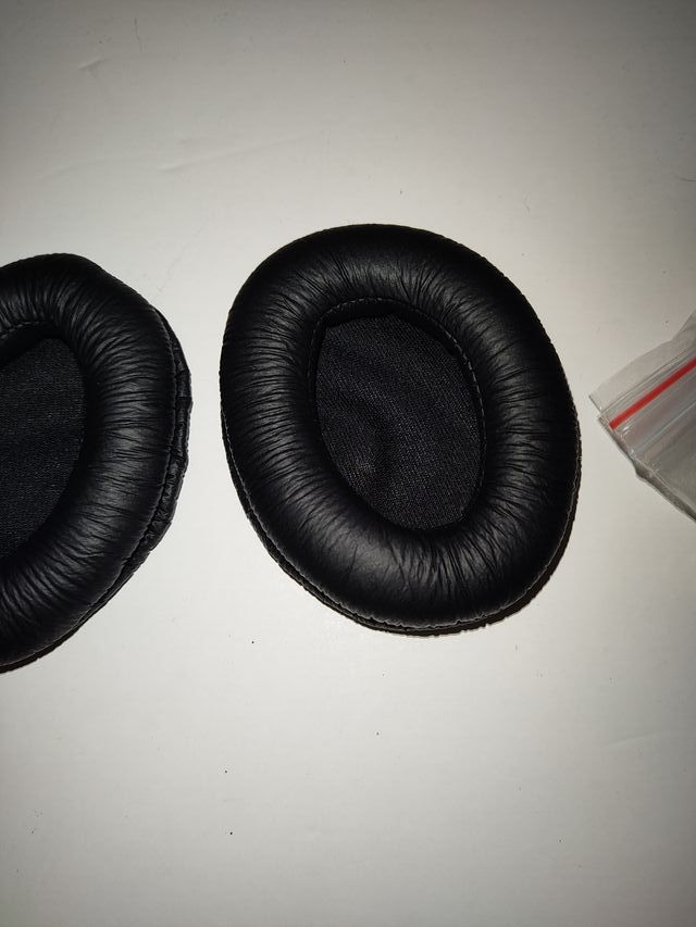 ricambi cuscinetti / Ear Pad Sony MDR-NC60 MDR-D33