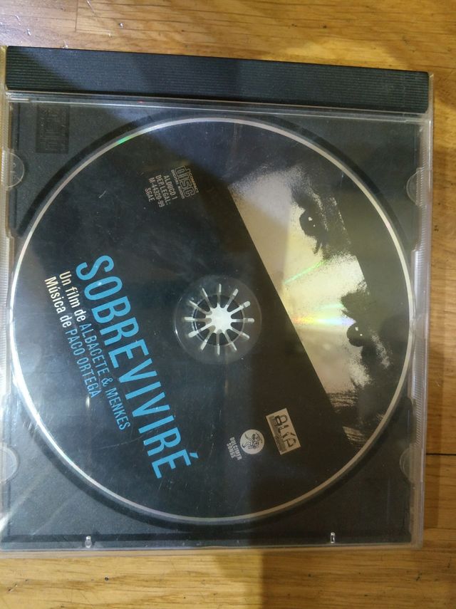 CDs precio a convenir desde 1 euro