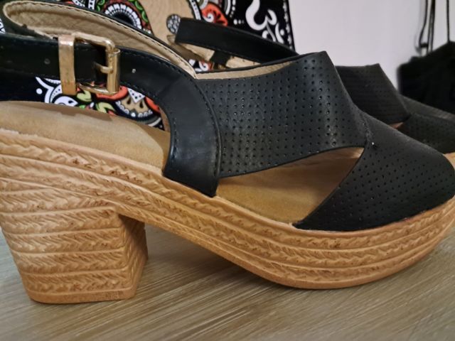 Sandalias nuevas 36