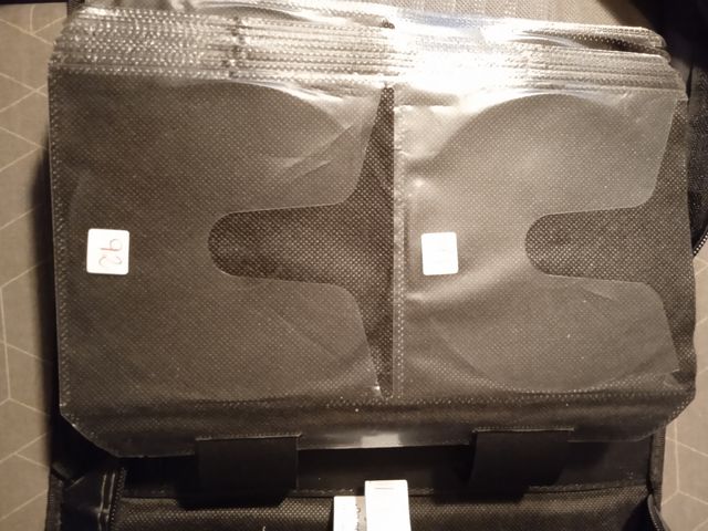 Estuche para 100 CDs y DVDs