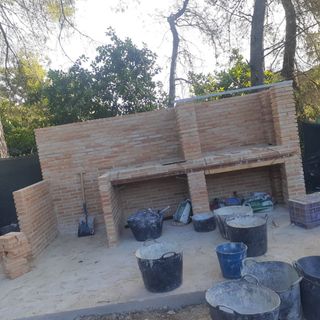 ALBAÑIL DE PRIMERA PARTICULAR