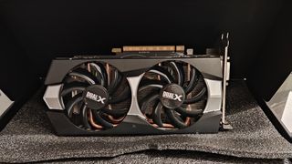 Grafica Dual X R9 270X y procesador AMD FX-8 core