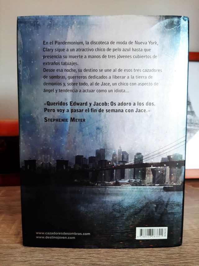 Cazadores de Sombras 1 de Cassandra Clare