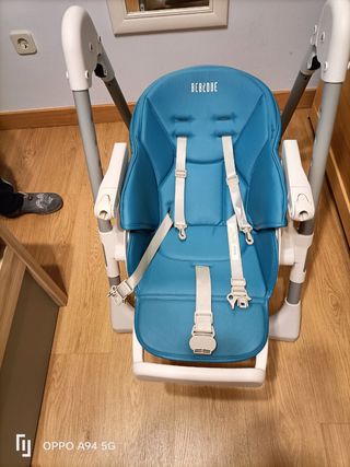 Cuna de viaje nueva, también la trona(aparte)