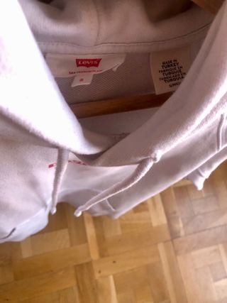 Sudadera blanca Levi’s talla S