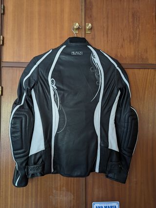 CHAQUETA CUERO MOTO 