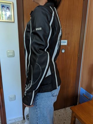 CHAQUETA CUERO MOTO 