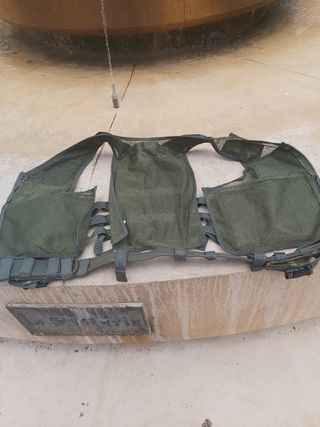 Chaleco caza y pesca