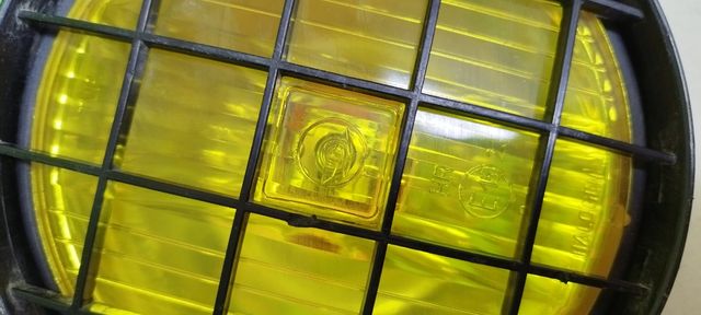 Faro antiniebla antiguo