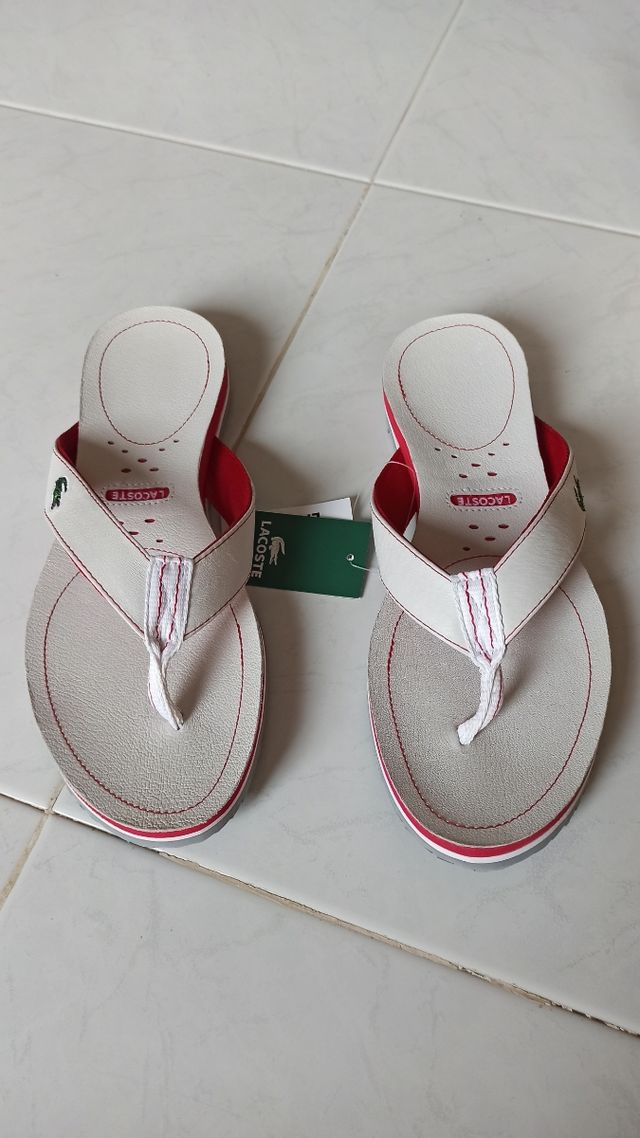 Sandalias Lacoste
