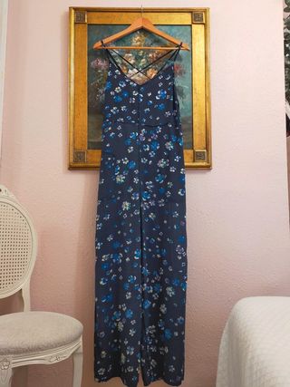 Mono de tirantes de DKNY, más del 50% rebaja