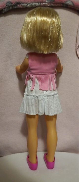 nancy y ropa nueva.