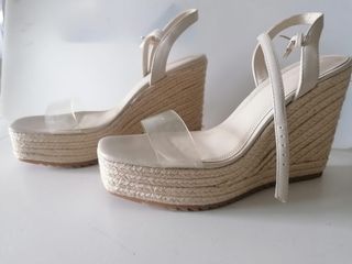 Sandalias stradivarius