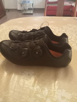 zapatillas carretera n_41 venta en mano