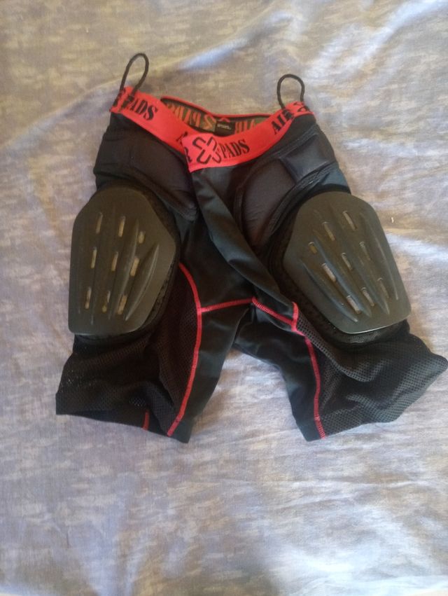 pantalón protector ski snowboard hockey patinaje