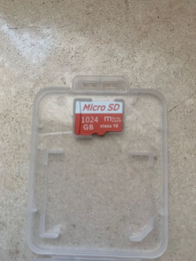 Scheda di memoria Micro SD 1024 GB + adattatore