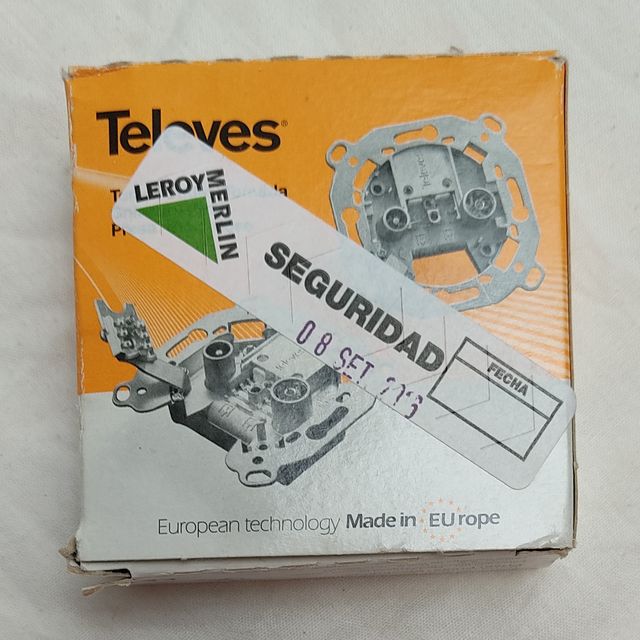 Conexión toma terminal TV/FM-SAT TELEVES #22