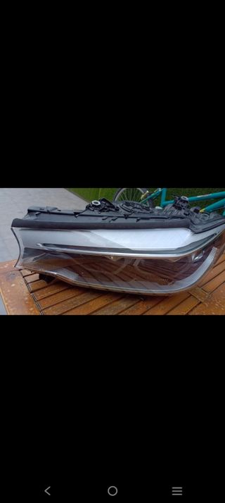 faro bmw  g30 y g31