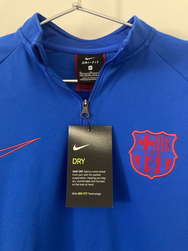 Sudadera Nike NUEVA, FBC t.13-15