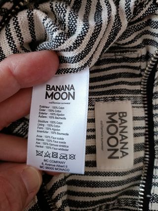 Bolso " Banana Moon". Sin usar 