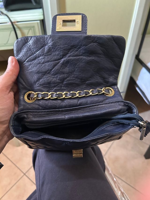 Borsetta usata pochissimo praticamente nuova