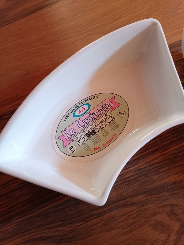 Contenitori da aperitivo a semicerchio