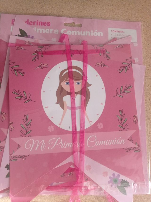 Etiquetas y banderin