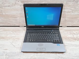 Portátil Fujitsu S752 i3 2370M 8GB 500GB
