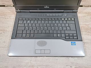 Portátil Fujitsu S752 i3 2370M 8GB 500GB