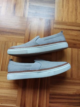 Zapatillas MASSIMO DUTTI en perfecto estado 
