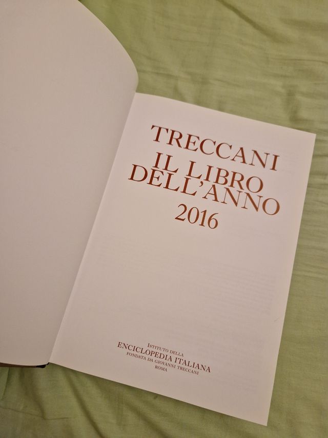treccani il libro dell'anno 2016