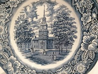 Plato antiguo Liberty blue