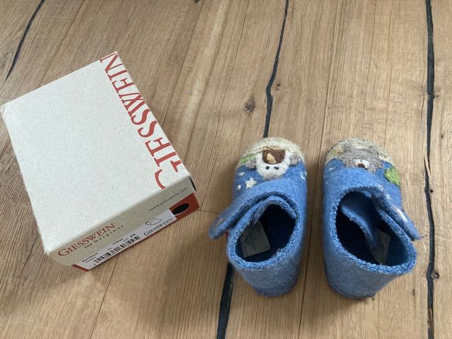 Giesswein pantuflas talla 23