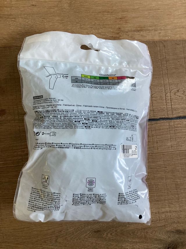 2Packs NUEVOS. protec. niños XS+ rodillera mujer M