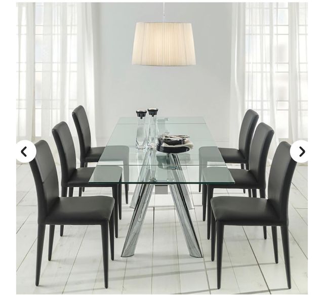 Mesa de cristal de El Corte Inglés y 6 sillas